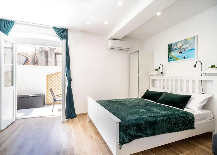 Apartments Marta